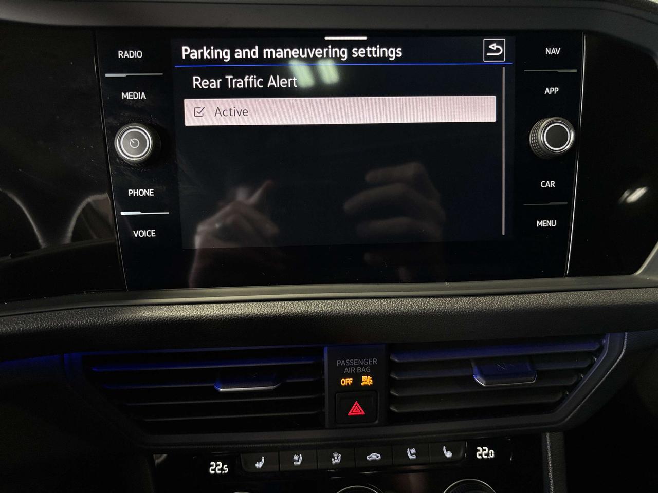 2024 Volkswagen Jetta Highline|NAV|ALLOYS|AMBIENT|BEATSAUDIO|LEATHER|+++ Photo