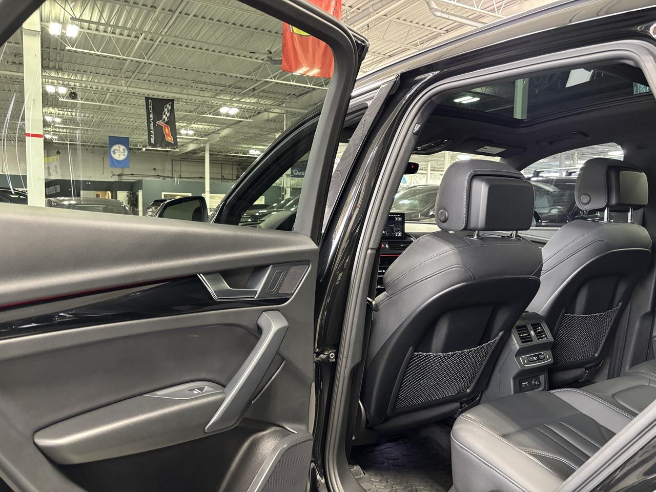 2022 Audi Q5 Progressiv|QUATTRO|S-LINE|CLUSTERNAV|AMBIENT|PANO| Photo