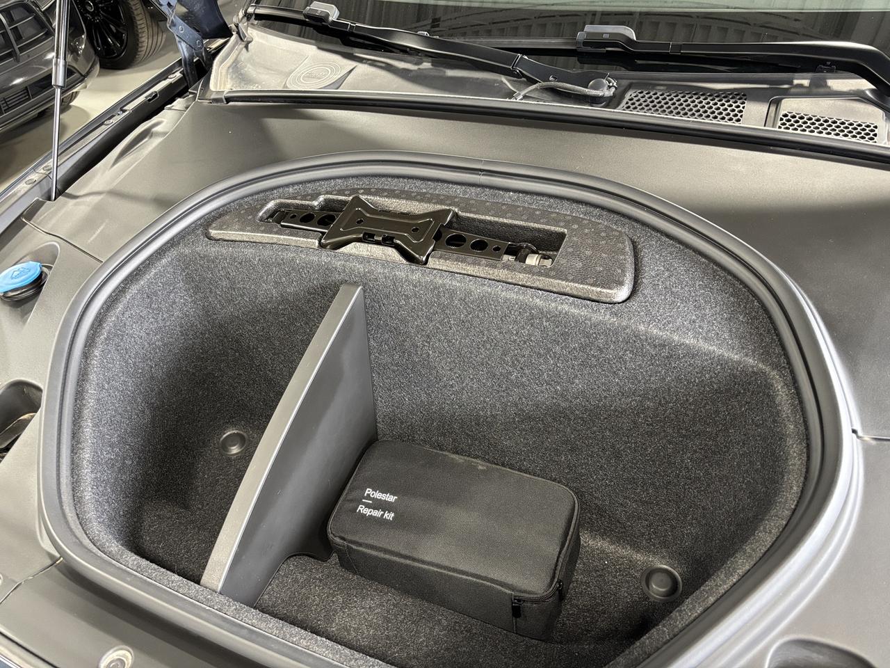 2024 Polestar 2 Long Range Dual Motor|AWD|CLUSTERNAV|RADAR|BACKCAM Photo