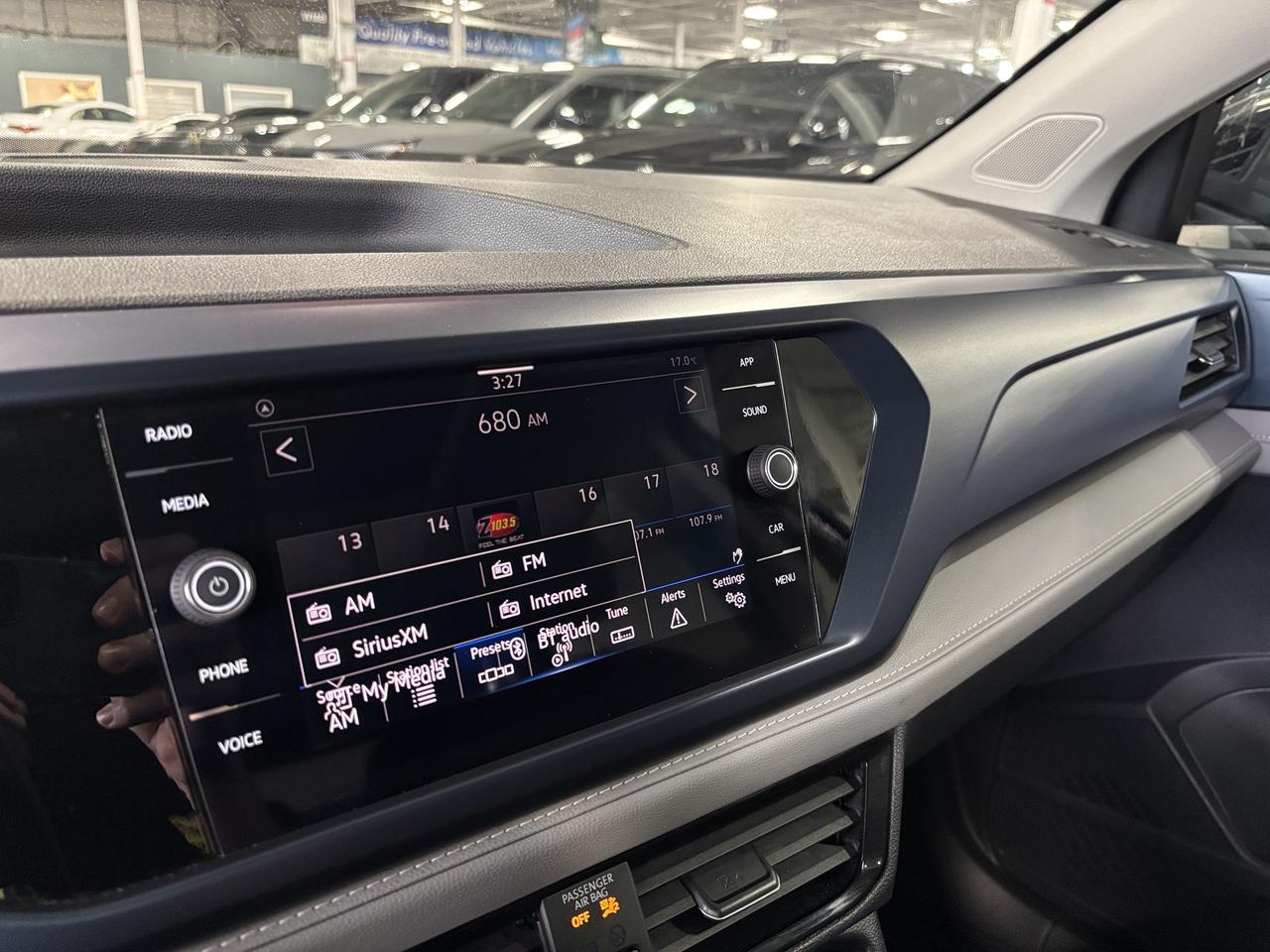2024 Volkswagen Taos Comfortline|PANOROOF|APPLECARPLAY|ANDROIDAUTO|+++ Photo