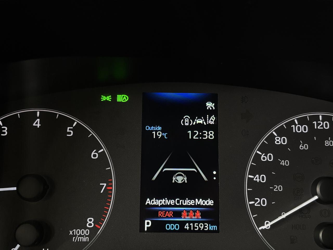 2025 Toyota Corolla LE CVT|ALLOYS|SUNROOF|WIRELESSCHARGING|HEATSTEER|+ Photo