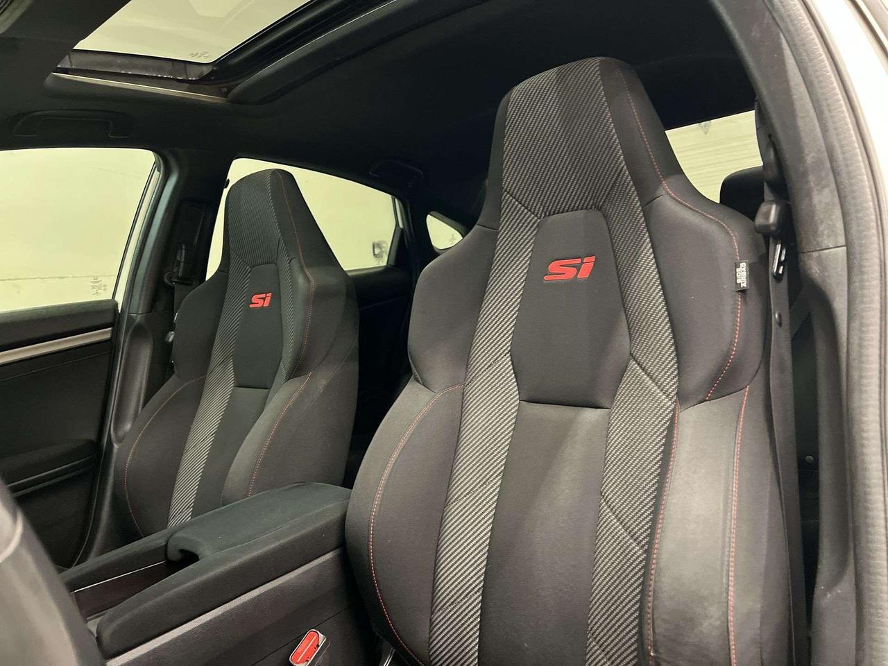 2017 Honda Civic SI | 200HP TURBO! | SUNROOF | HTD SEATS | CARPLAY Photo