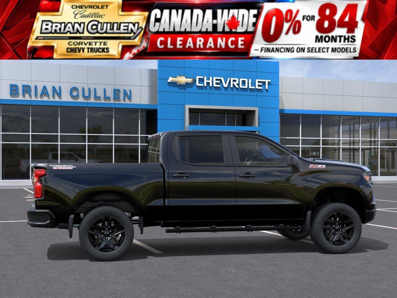 2026 Chevrolet Silverado 1500 Custom Trail Boss Crew Cab Short Box 4-Wheel Drive Custom Trail Boss Photo