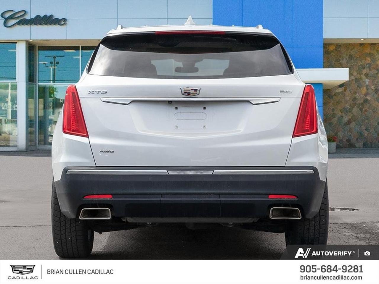 2017 Cadillac XT5 Premium Luxury AWD AWD 4dr Premium Luxury Photo4