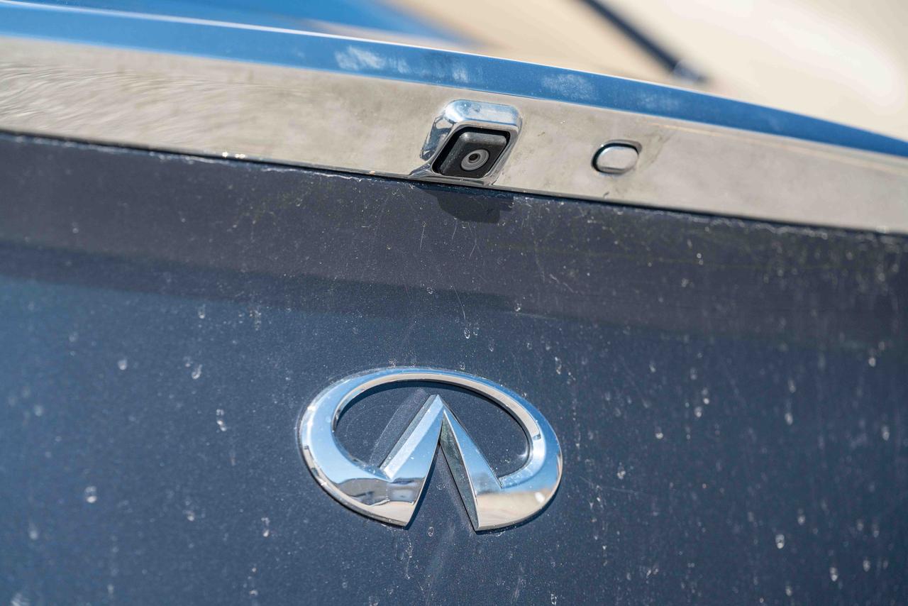 2011 Infiniti G37 X SEDAN PREMIUM Photo