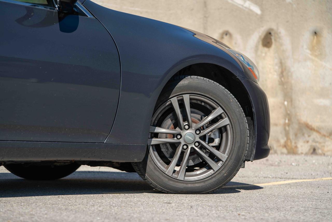 2011 Infiniti G37 X SEDAN PREMIUM Photo