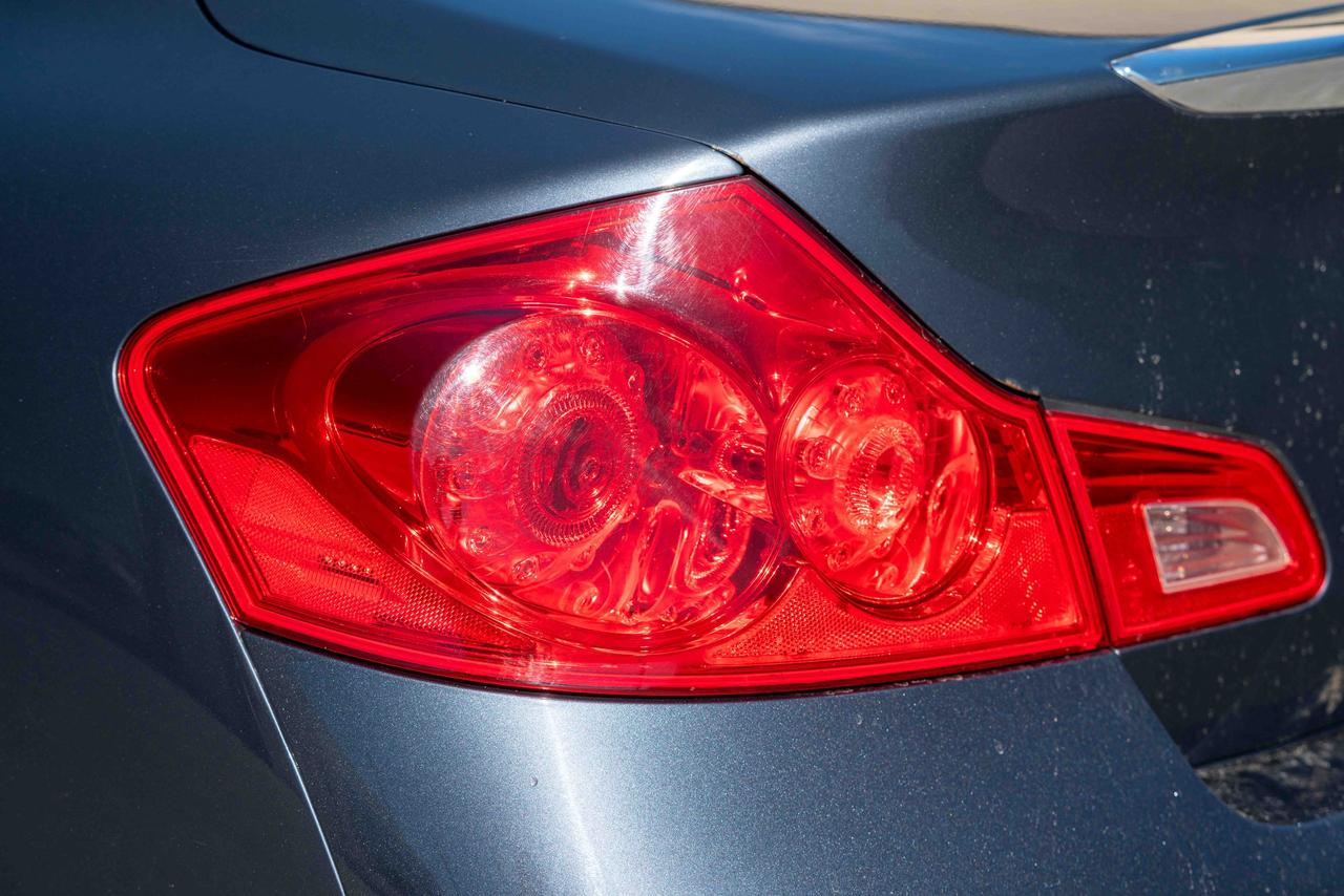 2011 Infiniti G37 X SEDAN PREMIUM Photo