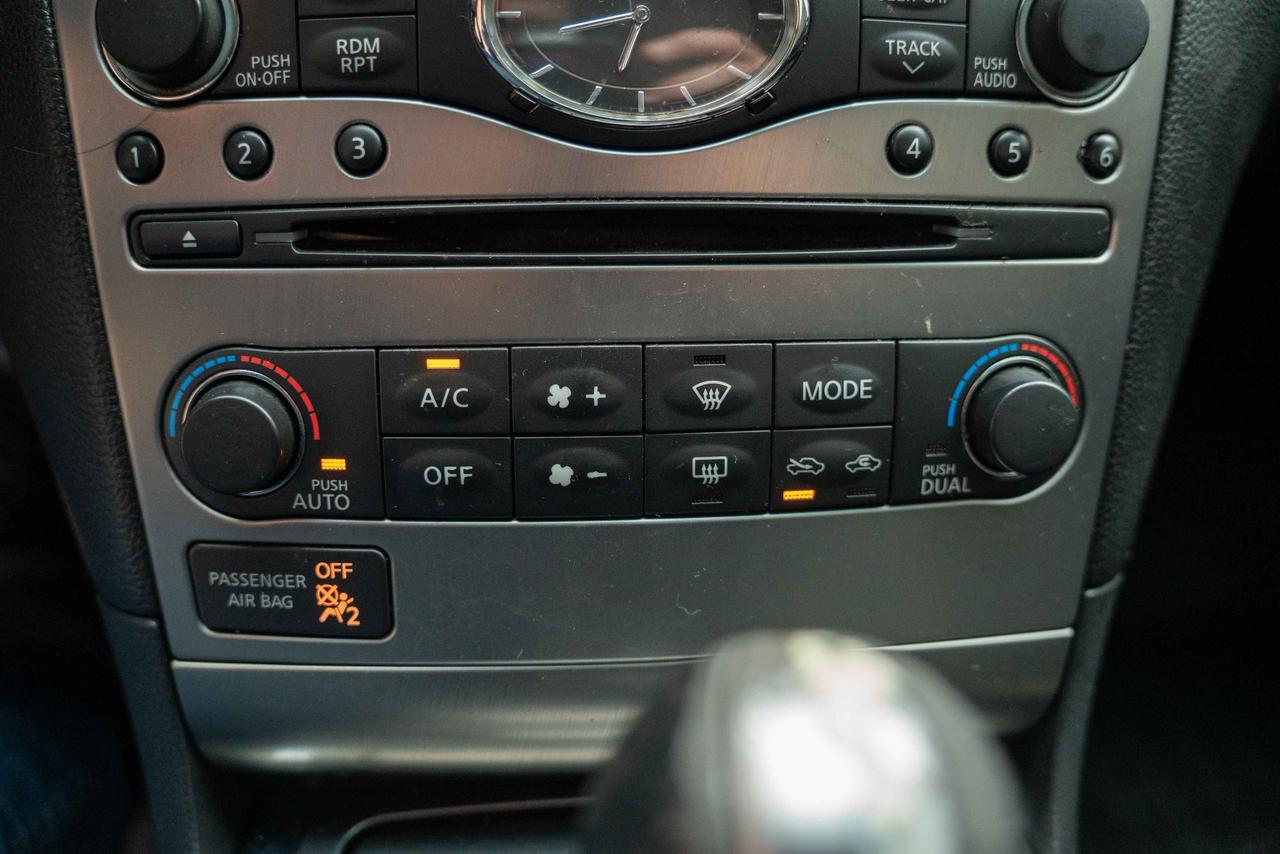 2011 Infiniti G37 X SEDAN PREMIUM Photo