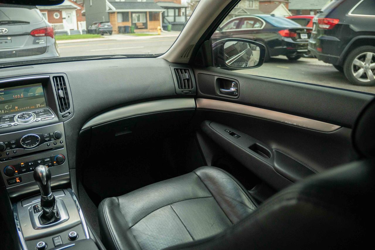 2011 Infiniti G37 X SEDAN PREMIUM Photo