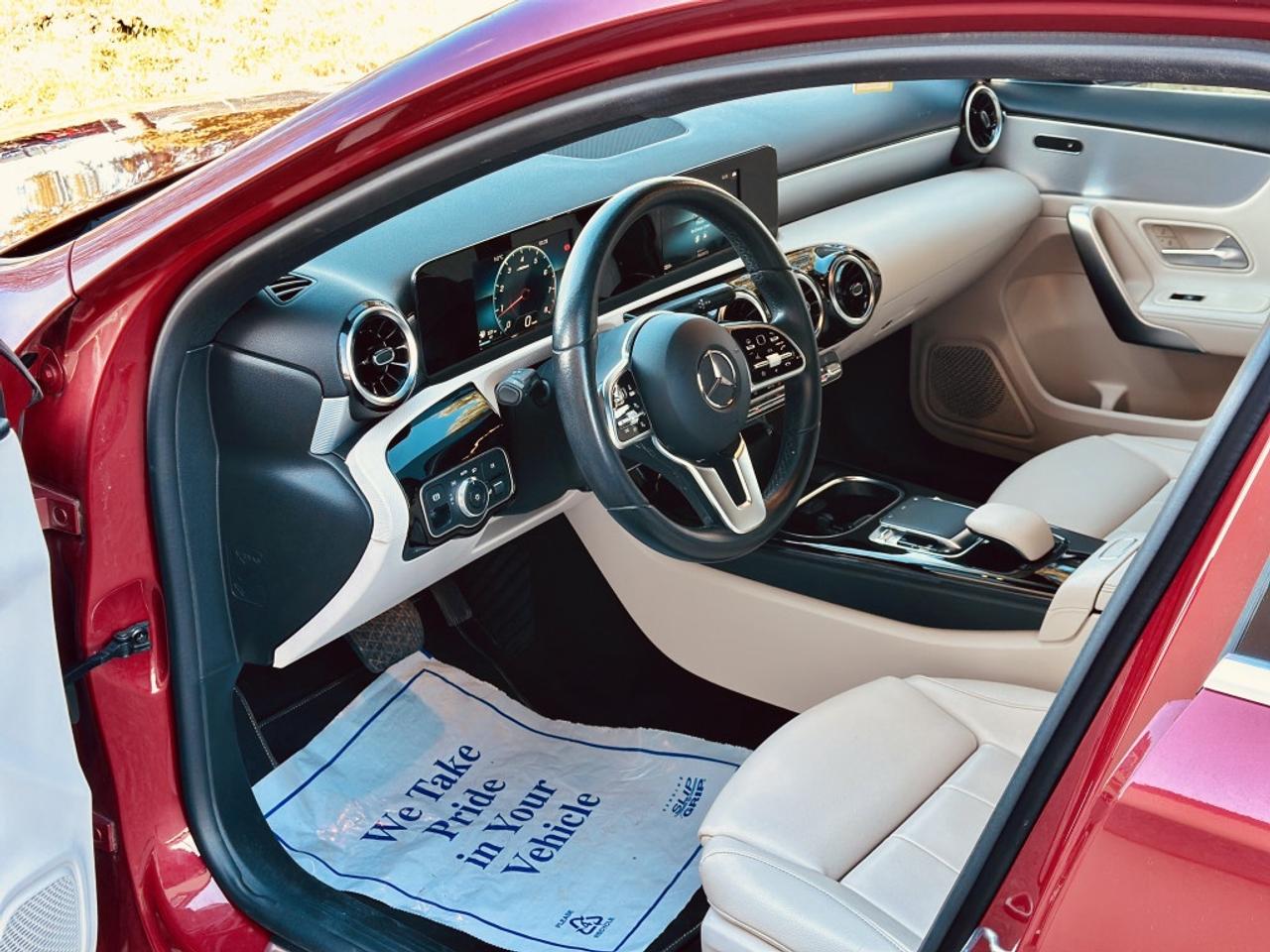 2020 Mercedes-Benz A-Class A 220 Sedan 4MATIC AWD Photo