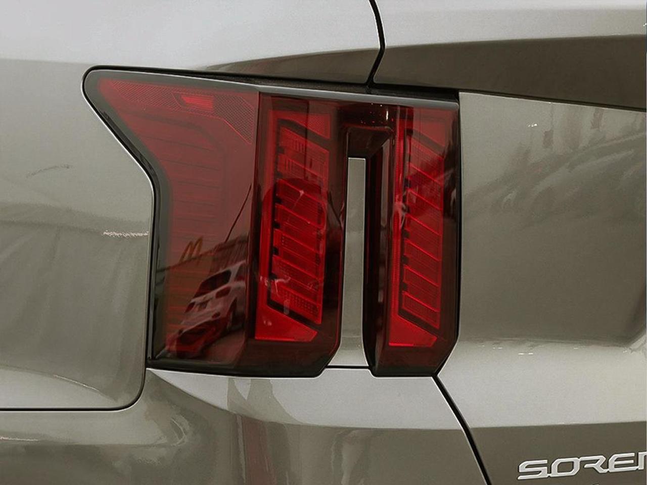 2026 Kia Sorento PHEV LX AWD Photo