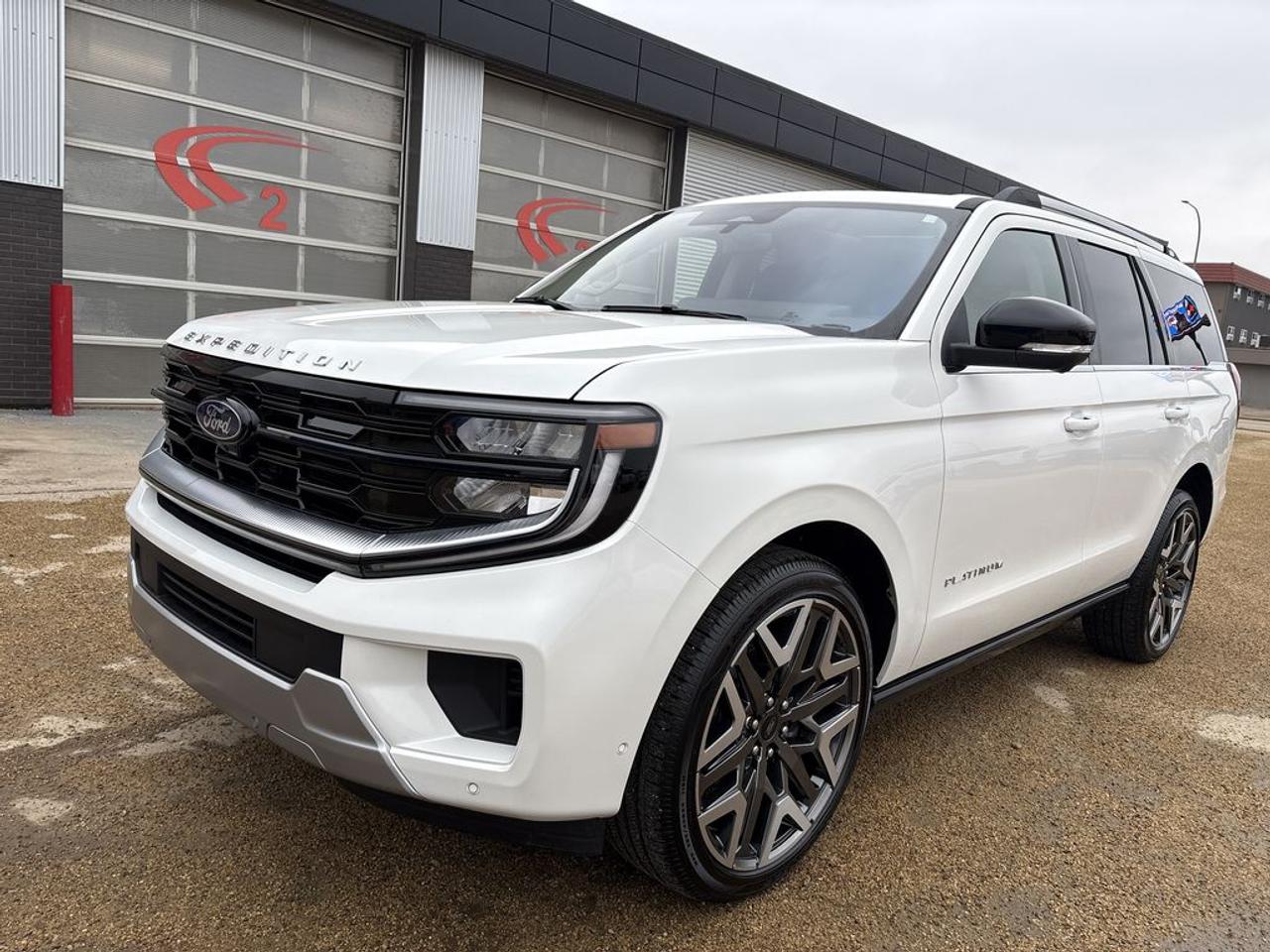 2025 Ford Expedition Platinum Photo1