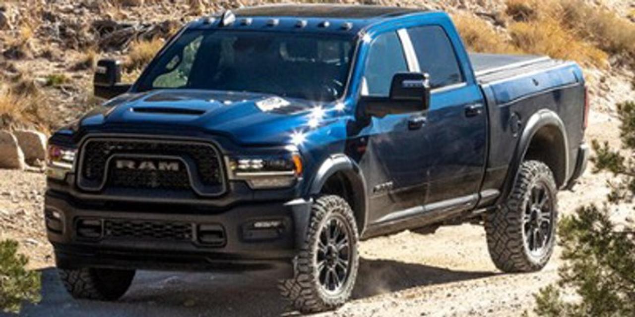 2500 LARAMIE CREW CAB NIGHT EDITION 4X4