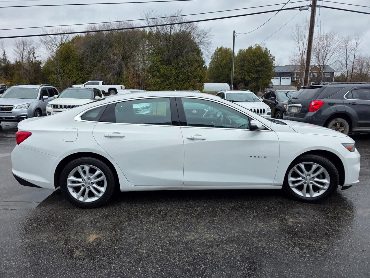 2018 Chevrolet Malibu LT Photo