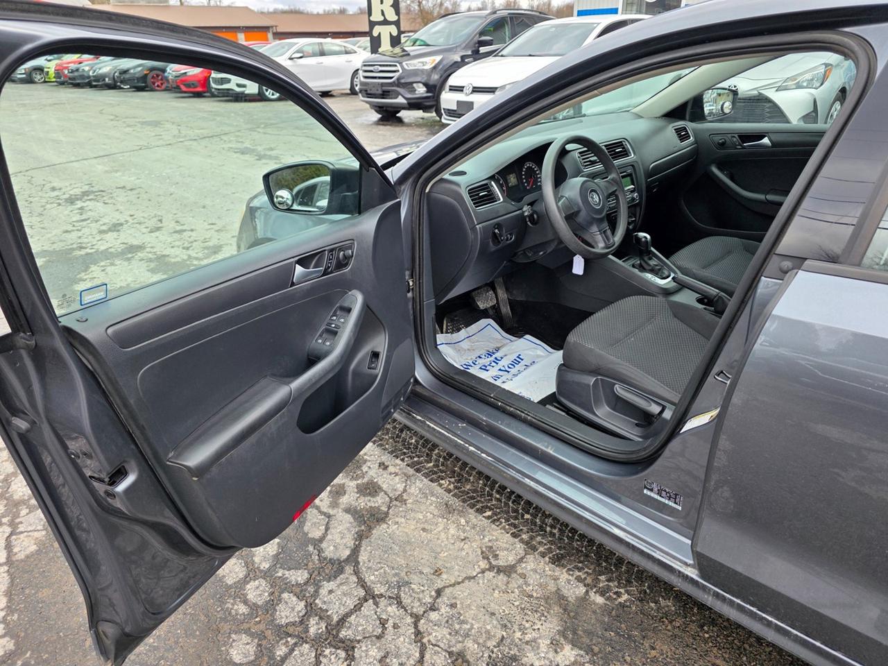 2013 Volkswagen Jetta S Photo