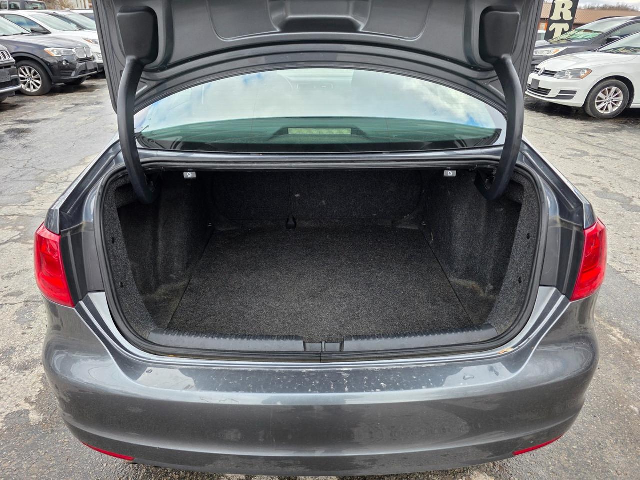 2013 Volkswagen Jetta S Photo