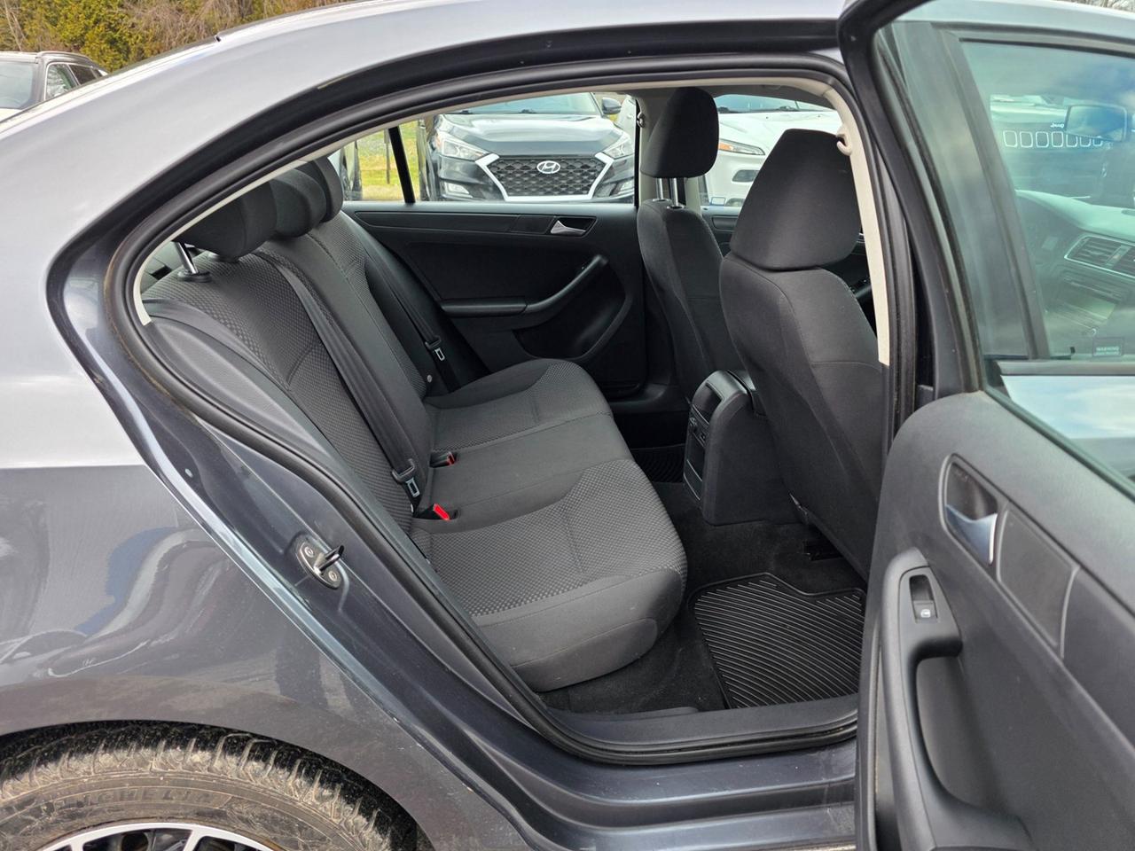 2013 Volkswagen Jetta S Photo