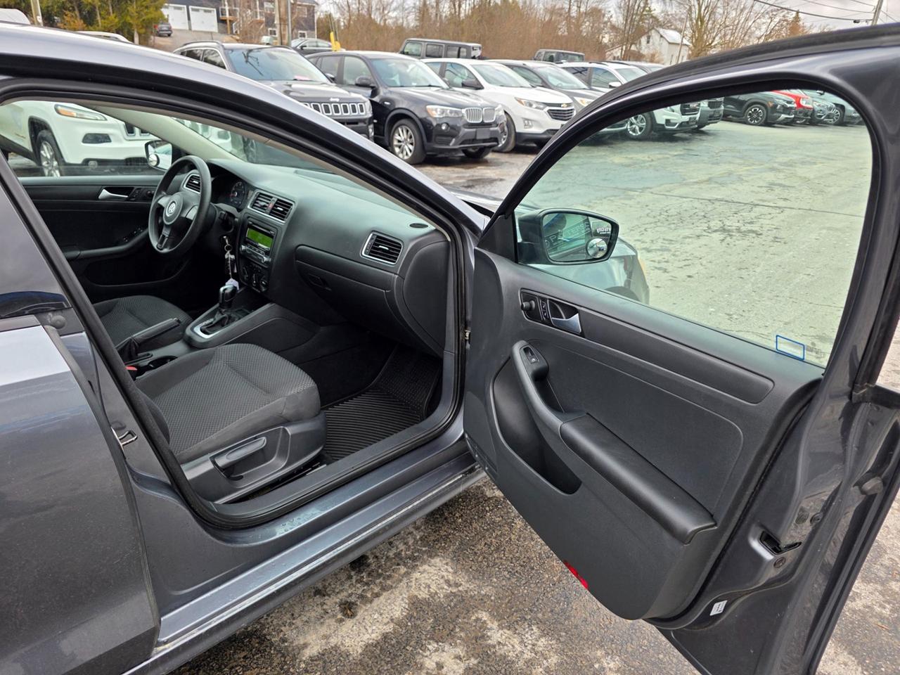 2013 Volkswagen Jetta S Photo