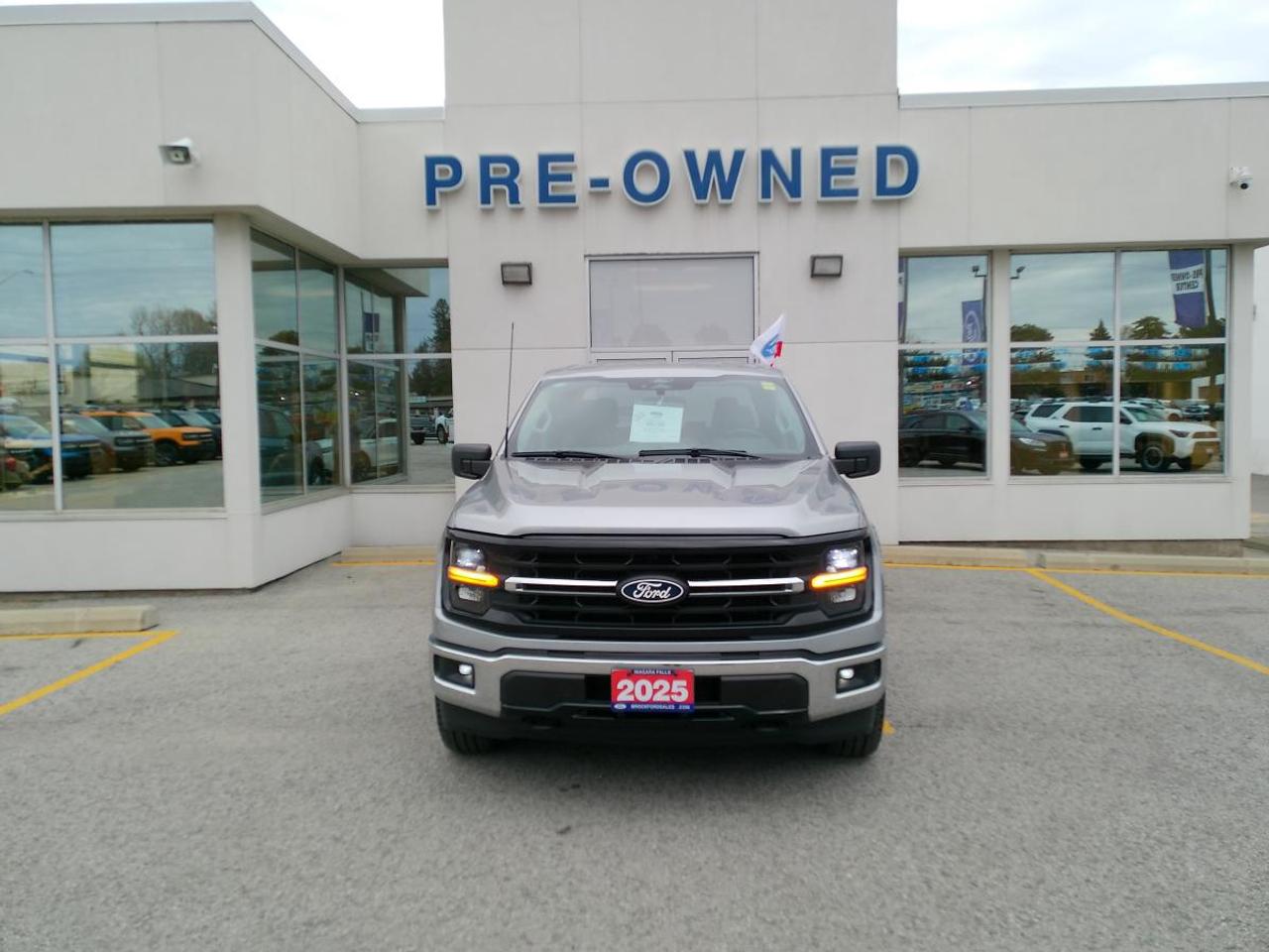 2025 Ford F-150 XLT 4WD SuperCrew 5.5' Box Photo2