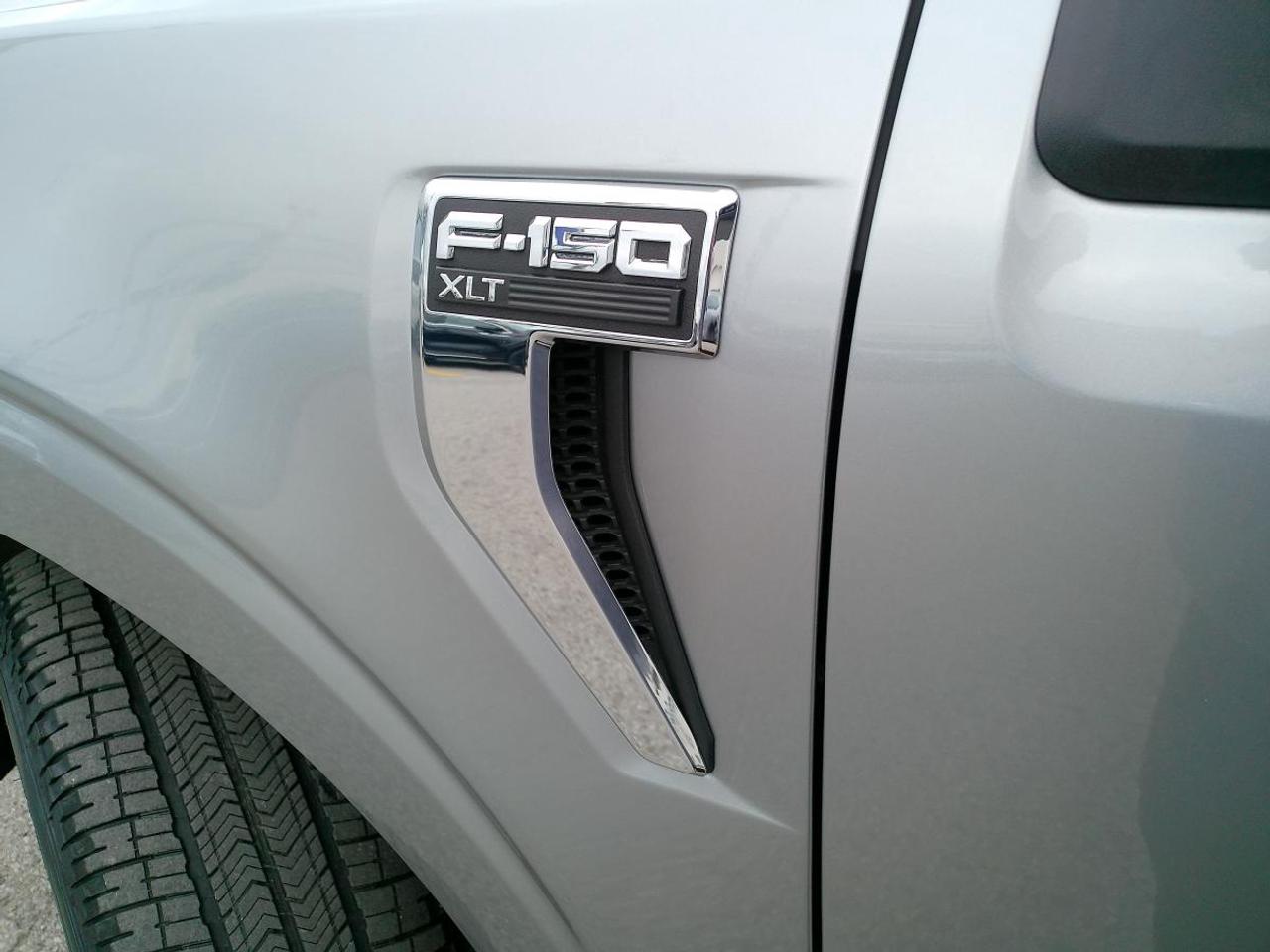 2025 Ford F-150 XLT 4WD SuperCrew 5.5' Box Photo