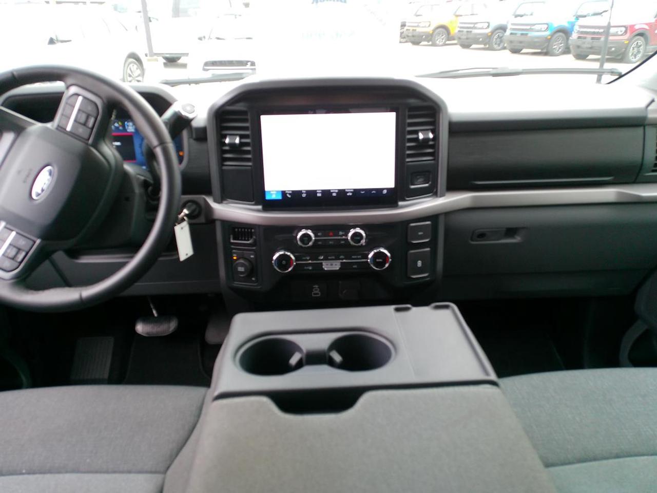 2025 Ford F-150 XLT 4WD SuperCrew 5.5' Box Photo