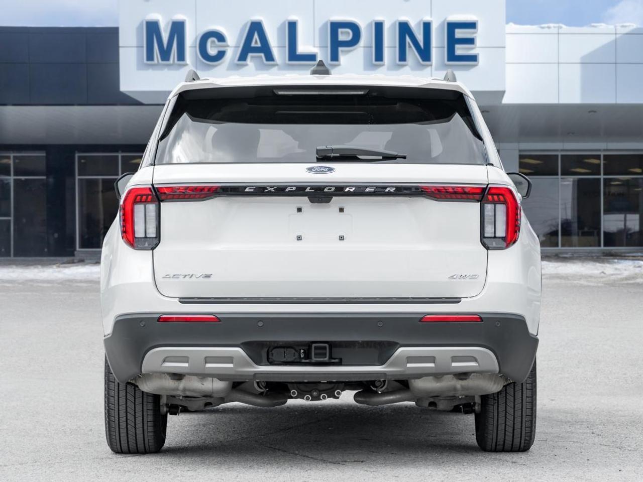 2025 Ford Explorer Active Photo