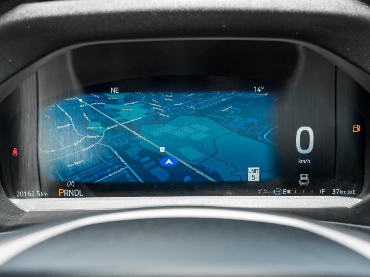 2025 Ford Explorer Active Photo