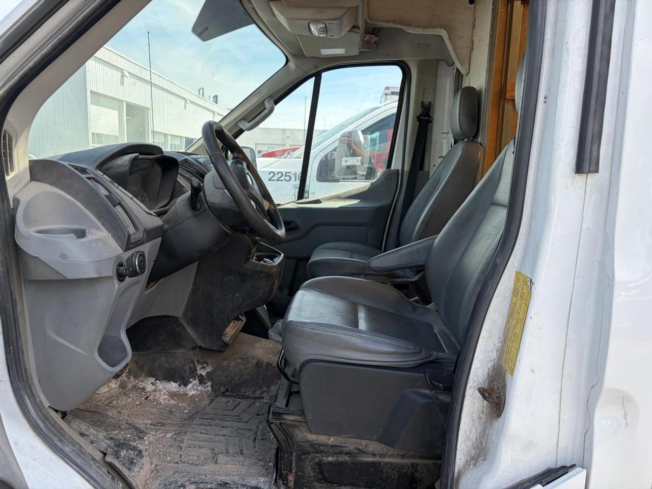 2018 Ford Transit Cutaway BASE Photo