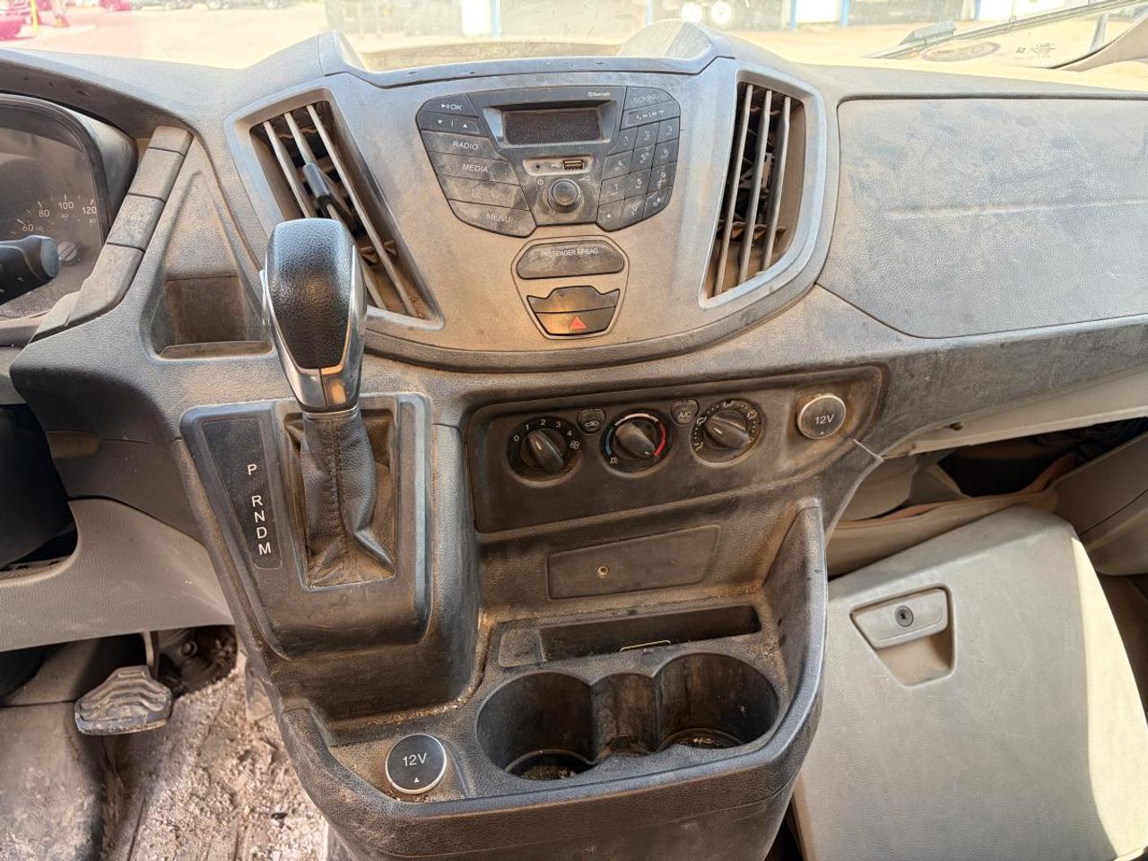 2018 Ford Transit Cutaway BASE Photo
