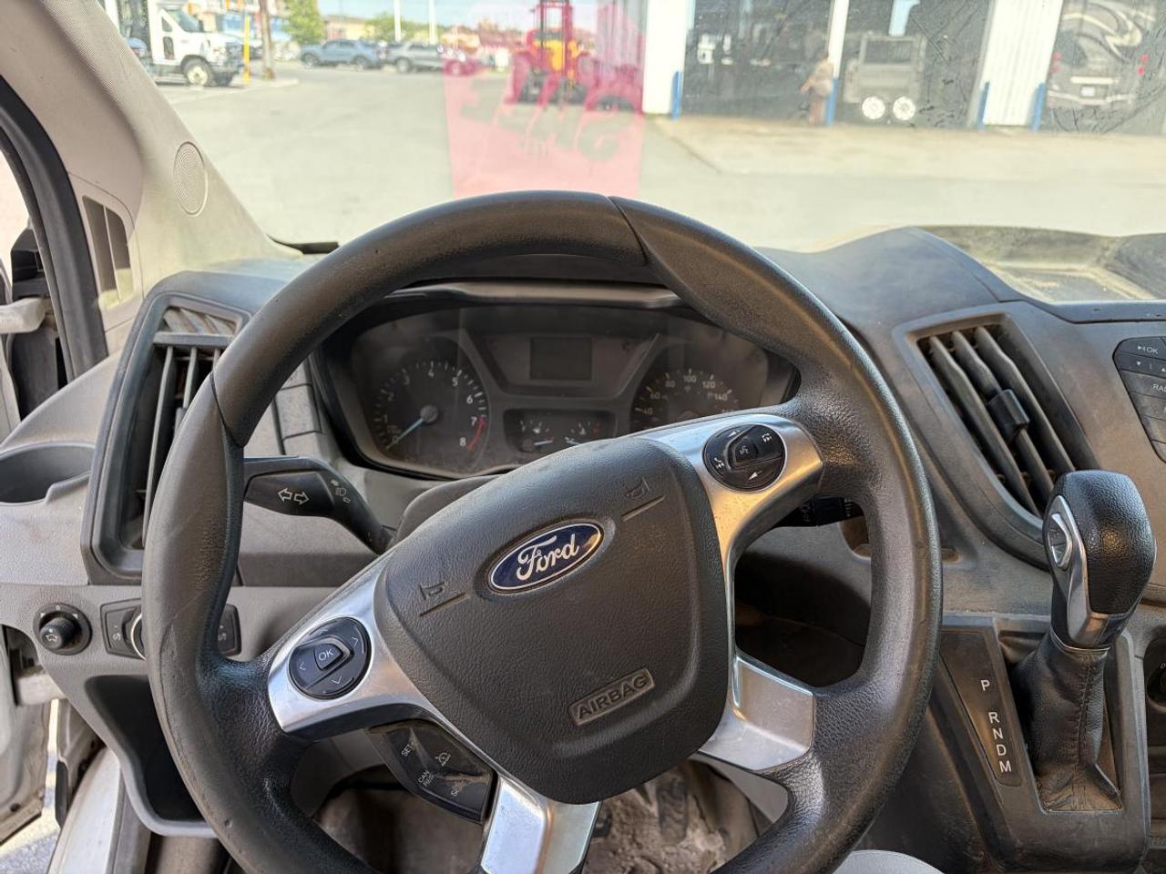 2018 Ford Transit Cutaway BASE Photo