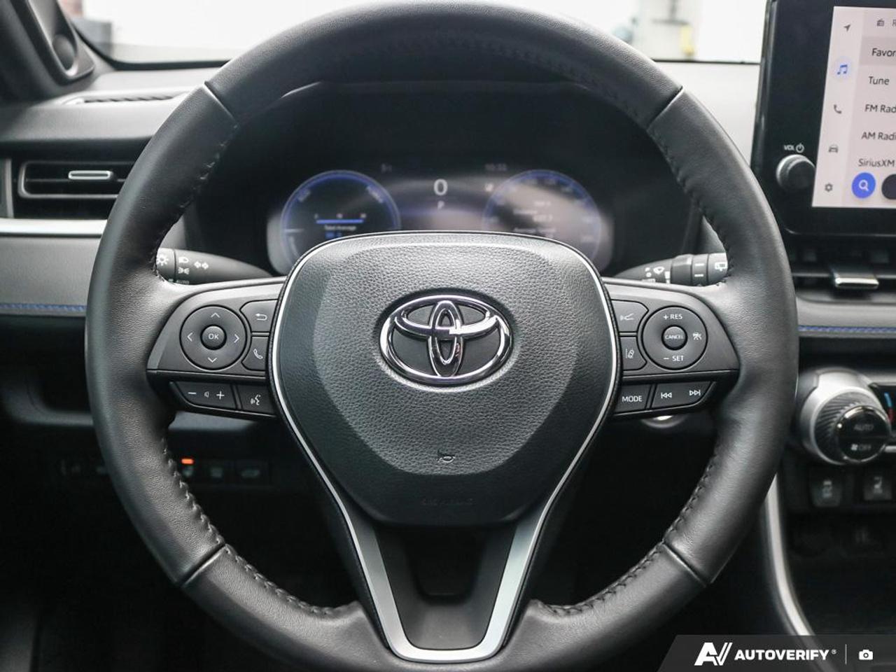 2023 Toyota RAV4 Hybrid XSE Photo