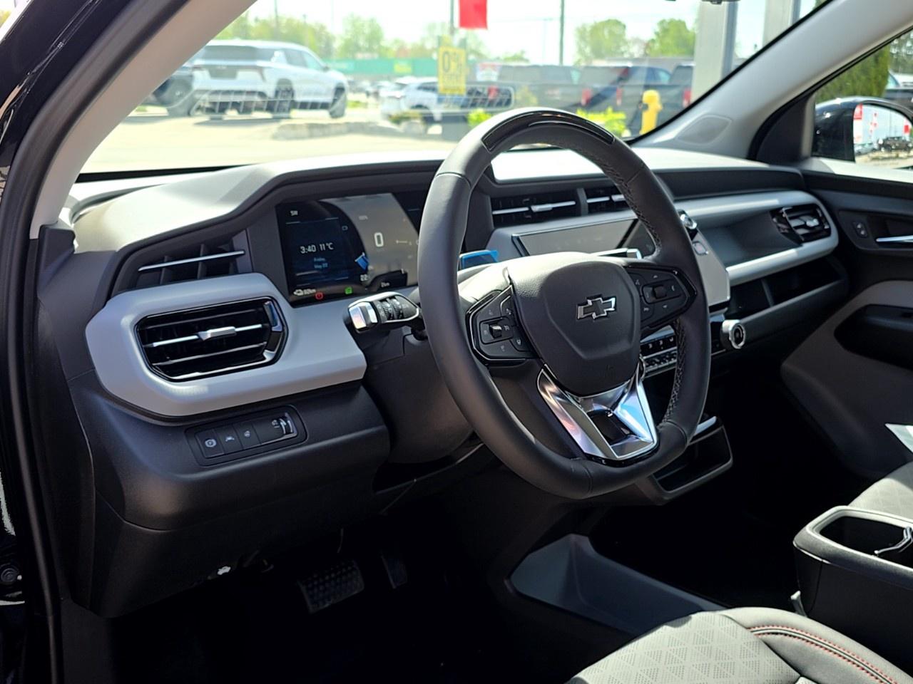 2027 Chevrolet Bolt FWD 4dr RS Photo