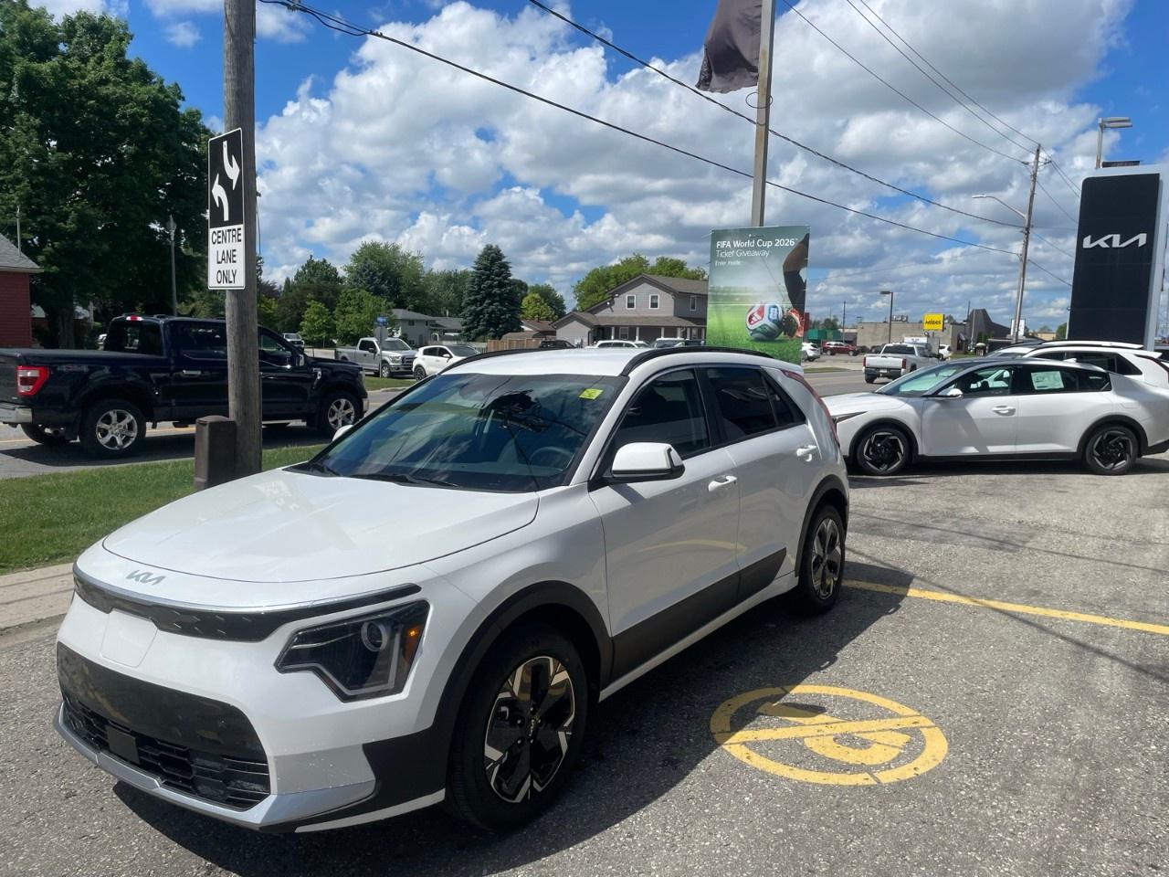 2026 Kia NIRO EV Wind  FWD Photo2