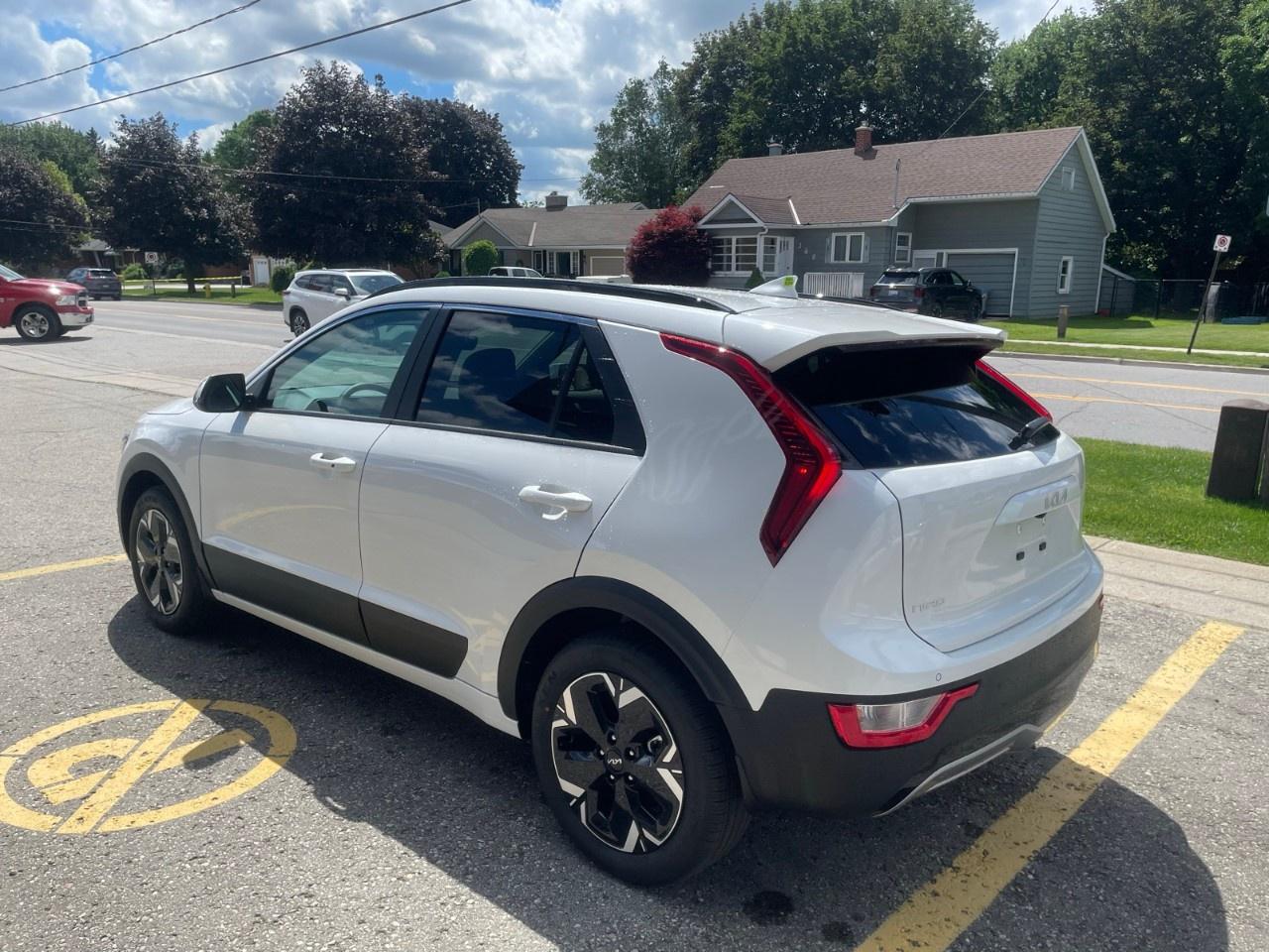 2026 Kia NIRO EV Wind  FWD Photo