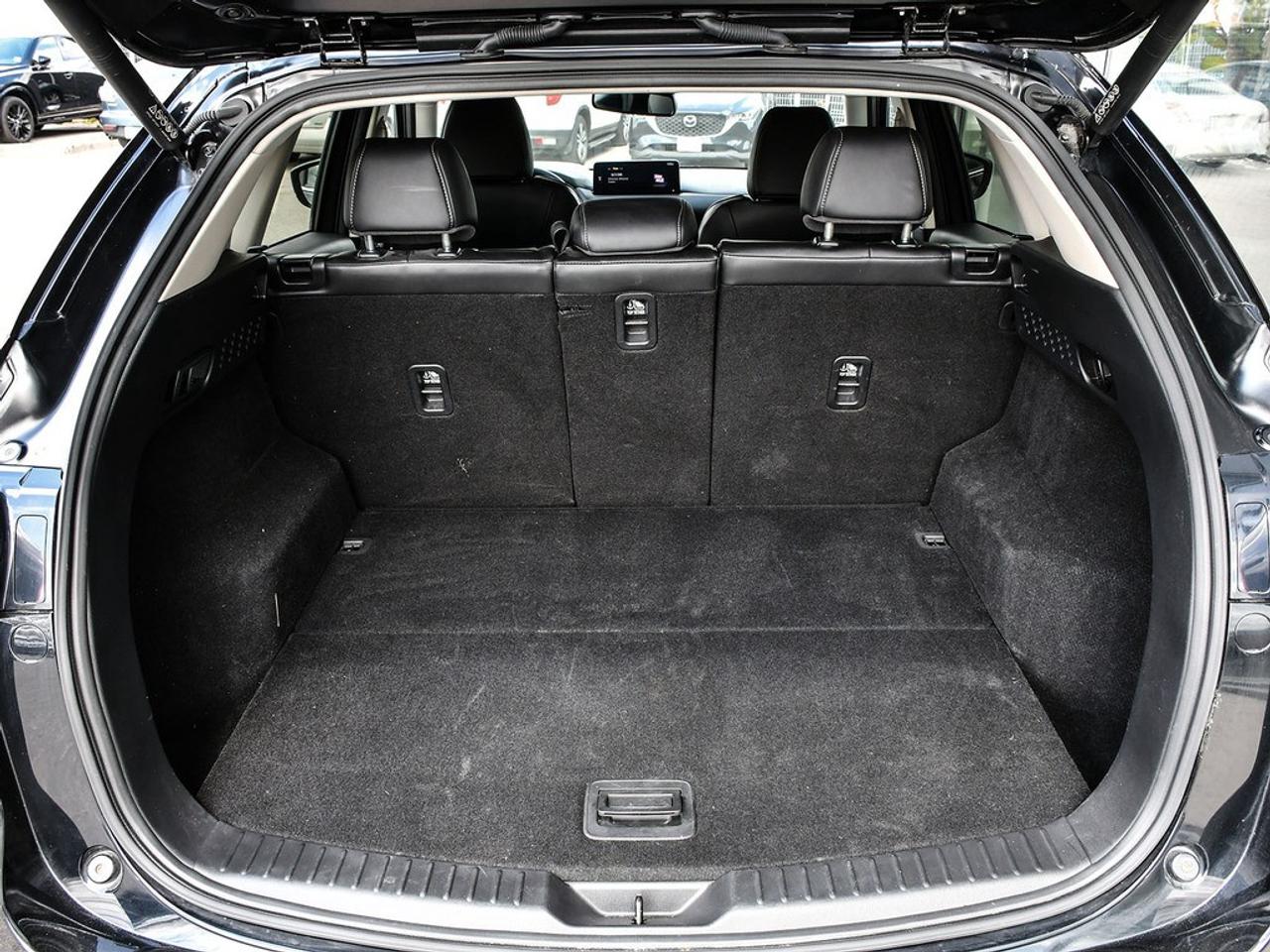 2025 Mazda CX-5  Photo