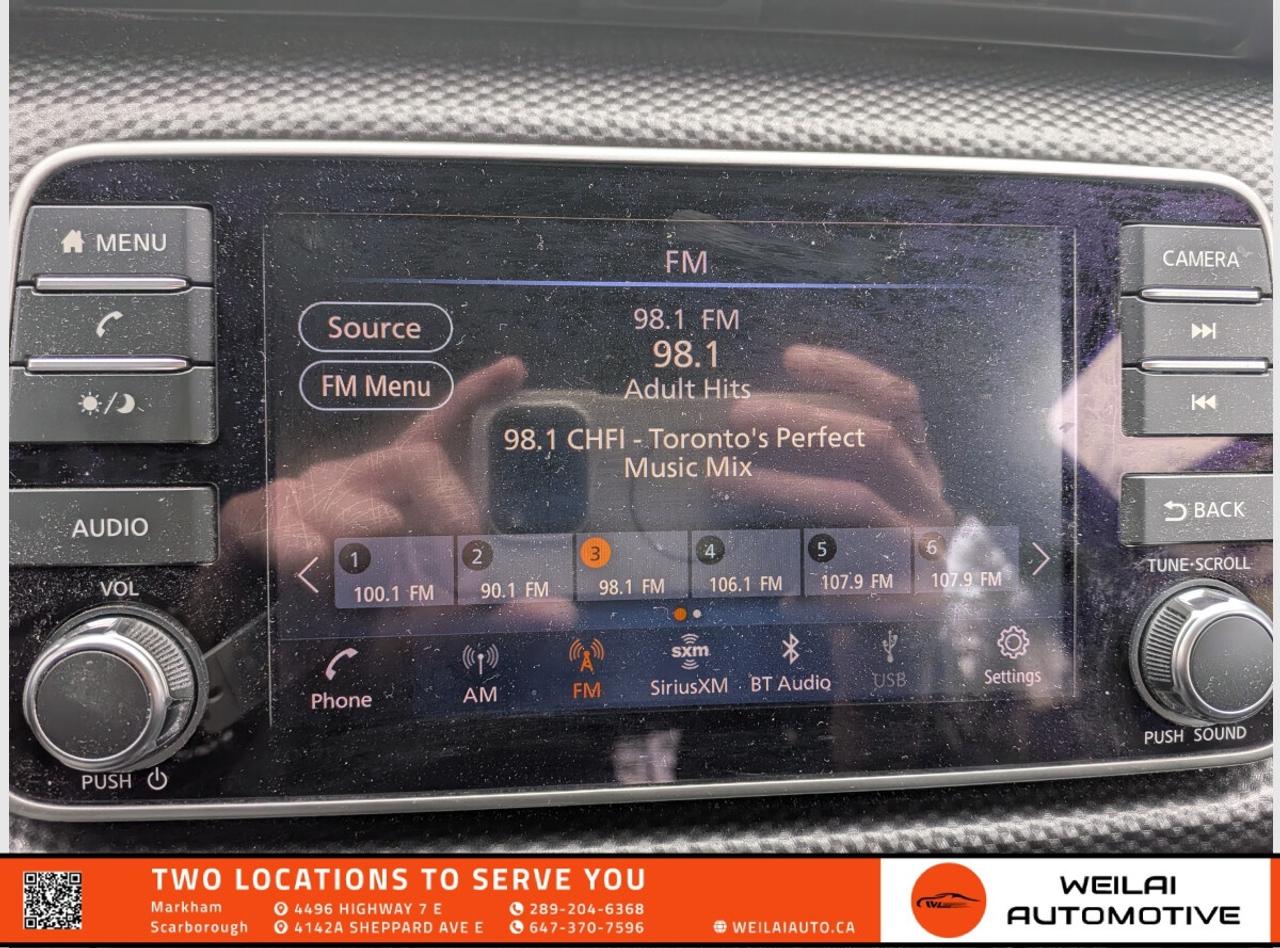 2018 Nissan Kicks SV | ACCIDENT FREE | GREAT ON FUEL ! Photo