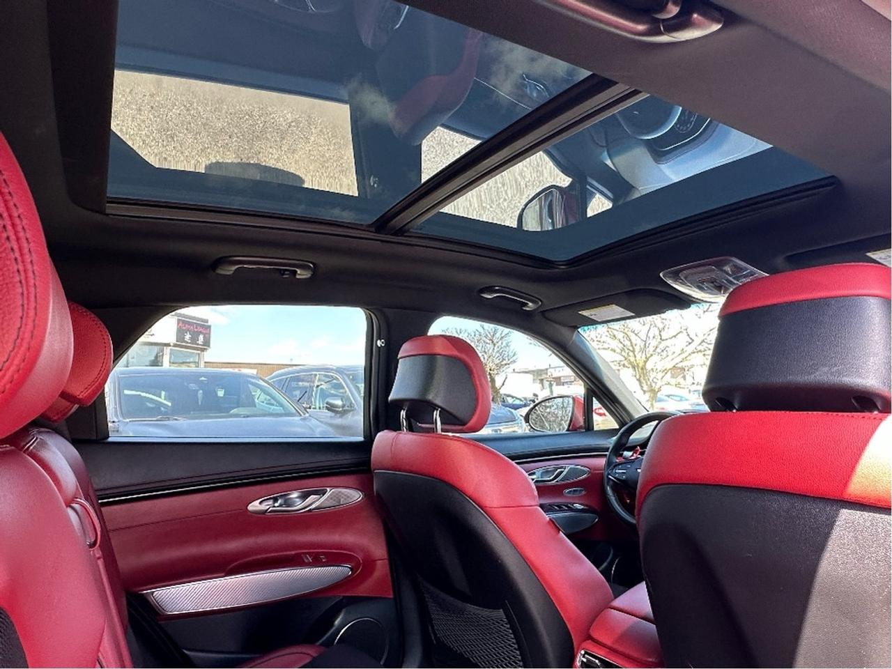 2022 Genesis GV70 SPORT Photo