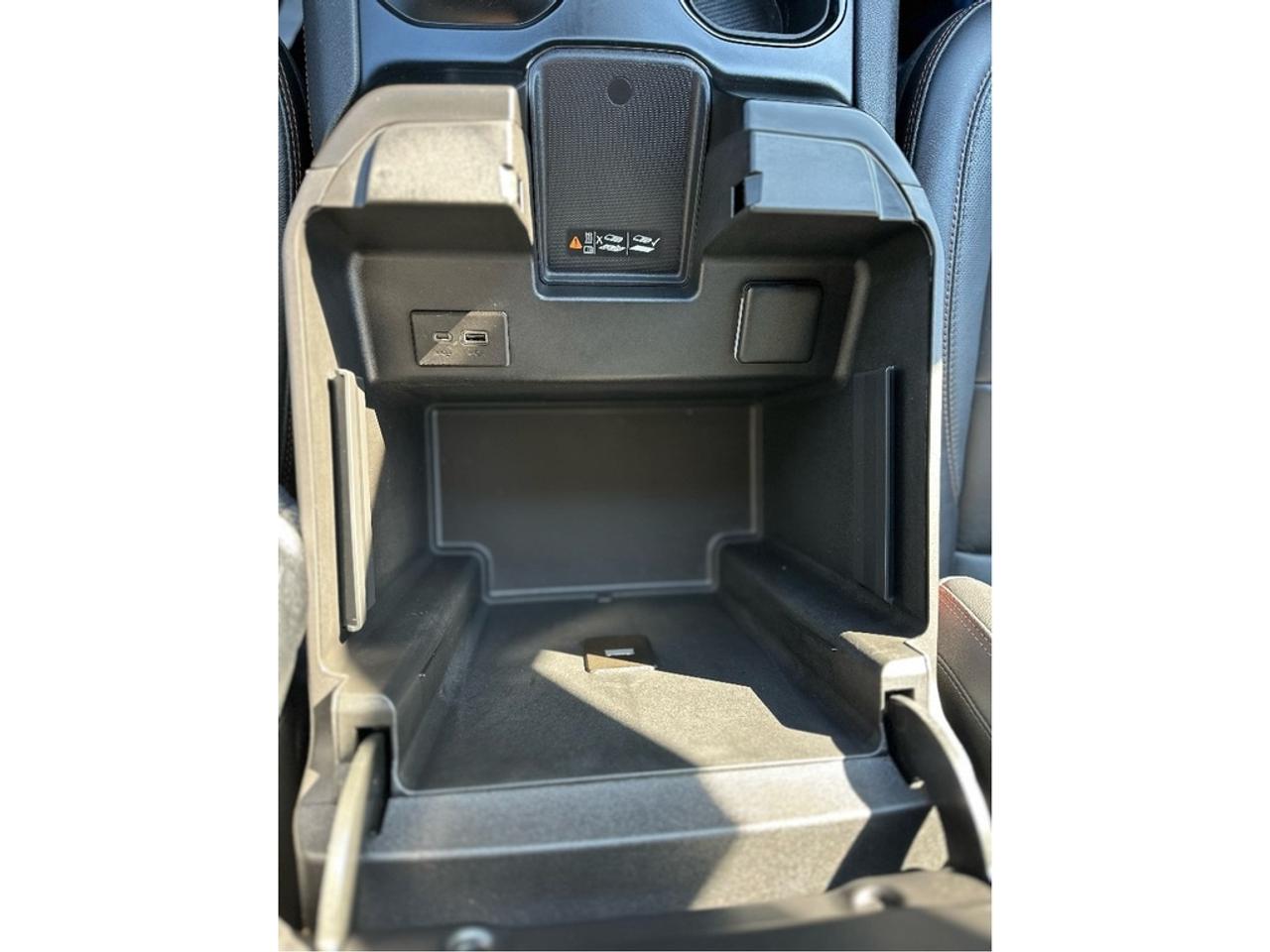 2023 GMC Sierra 1500 AT4 Photo