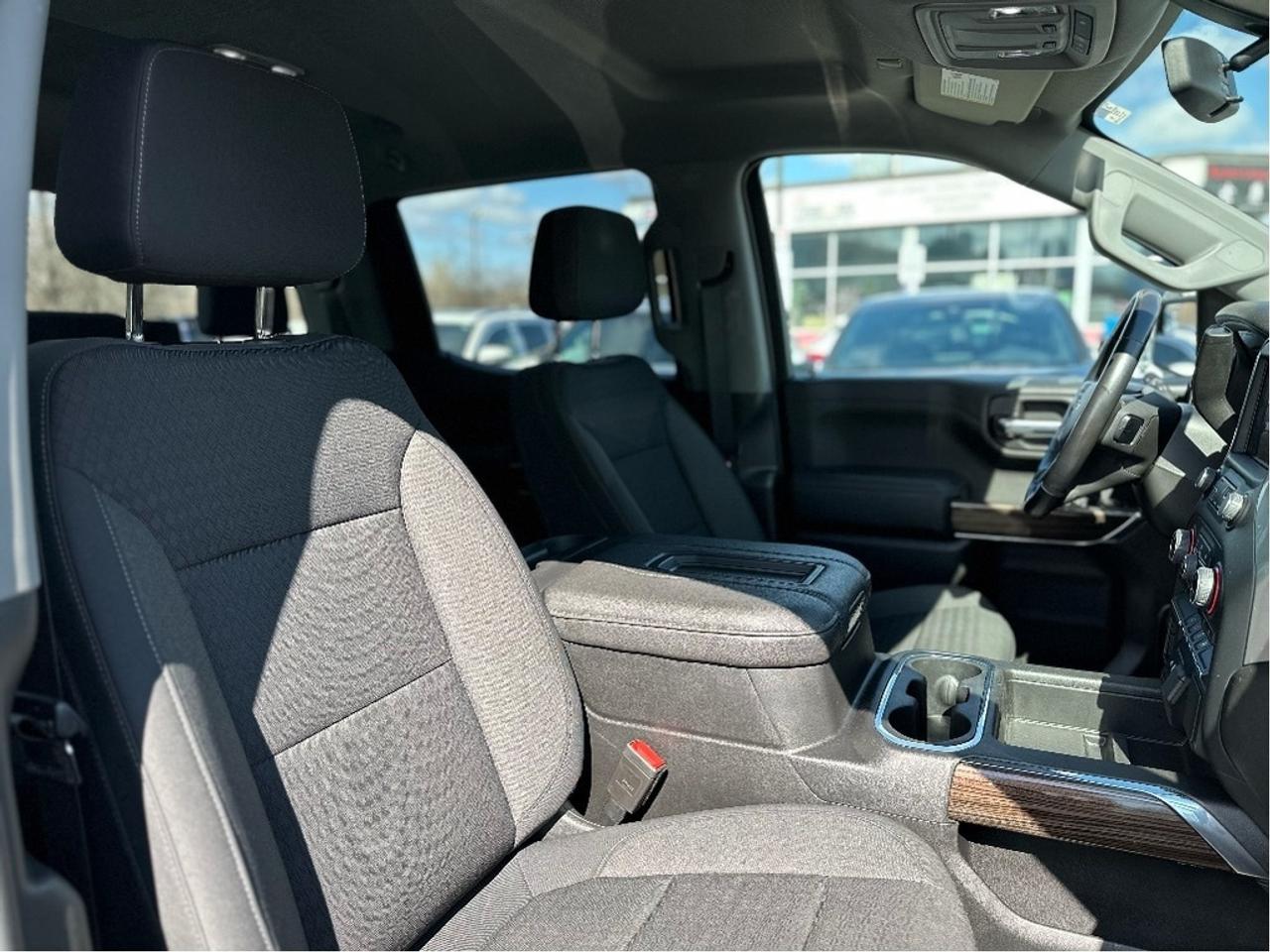 2022 Chevrolet Silverado 1500 LTD RST Photo