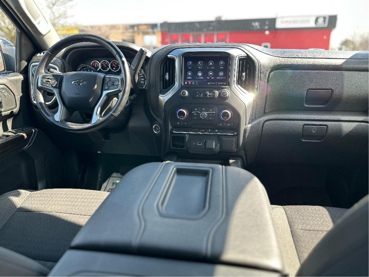 2022 Chevrolet Silverado 1500 LTD RST Photo
