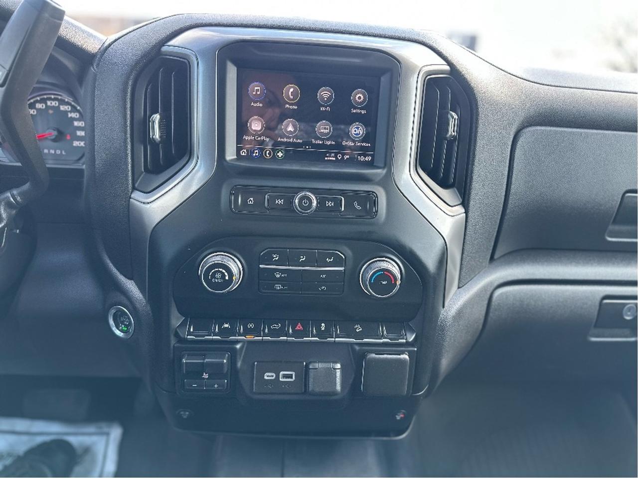 2024 Chevrolet Silverado 1500 Custom Trail Boss Photo