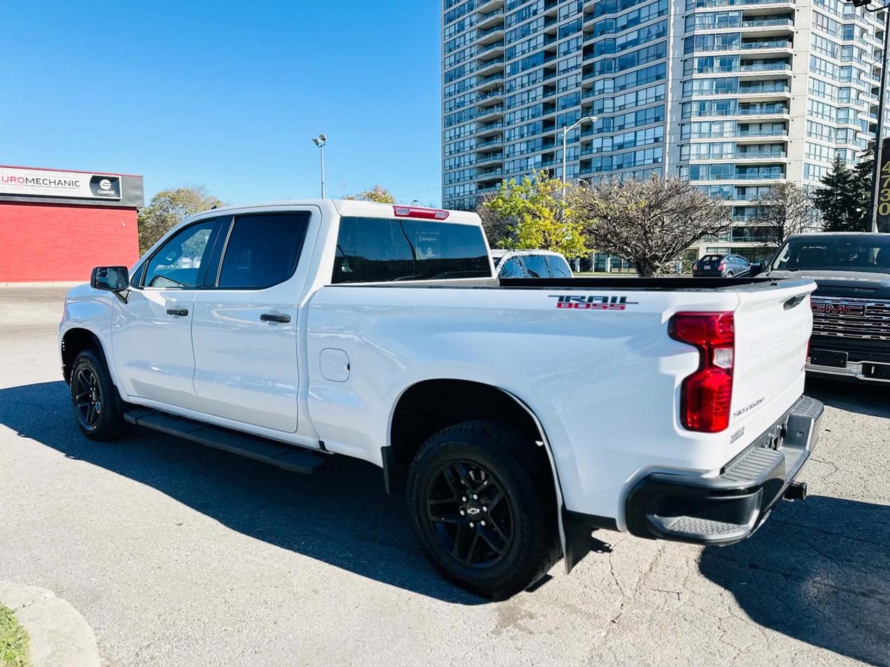 2024 Chevrolet Silverado 1500 Custom Trail Boss Photo4
