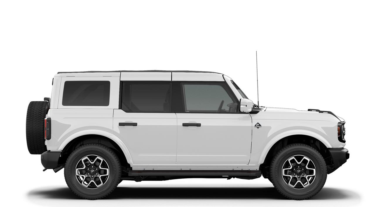 2026 Ford Bronco Outer Banks® Photo4