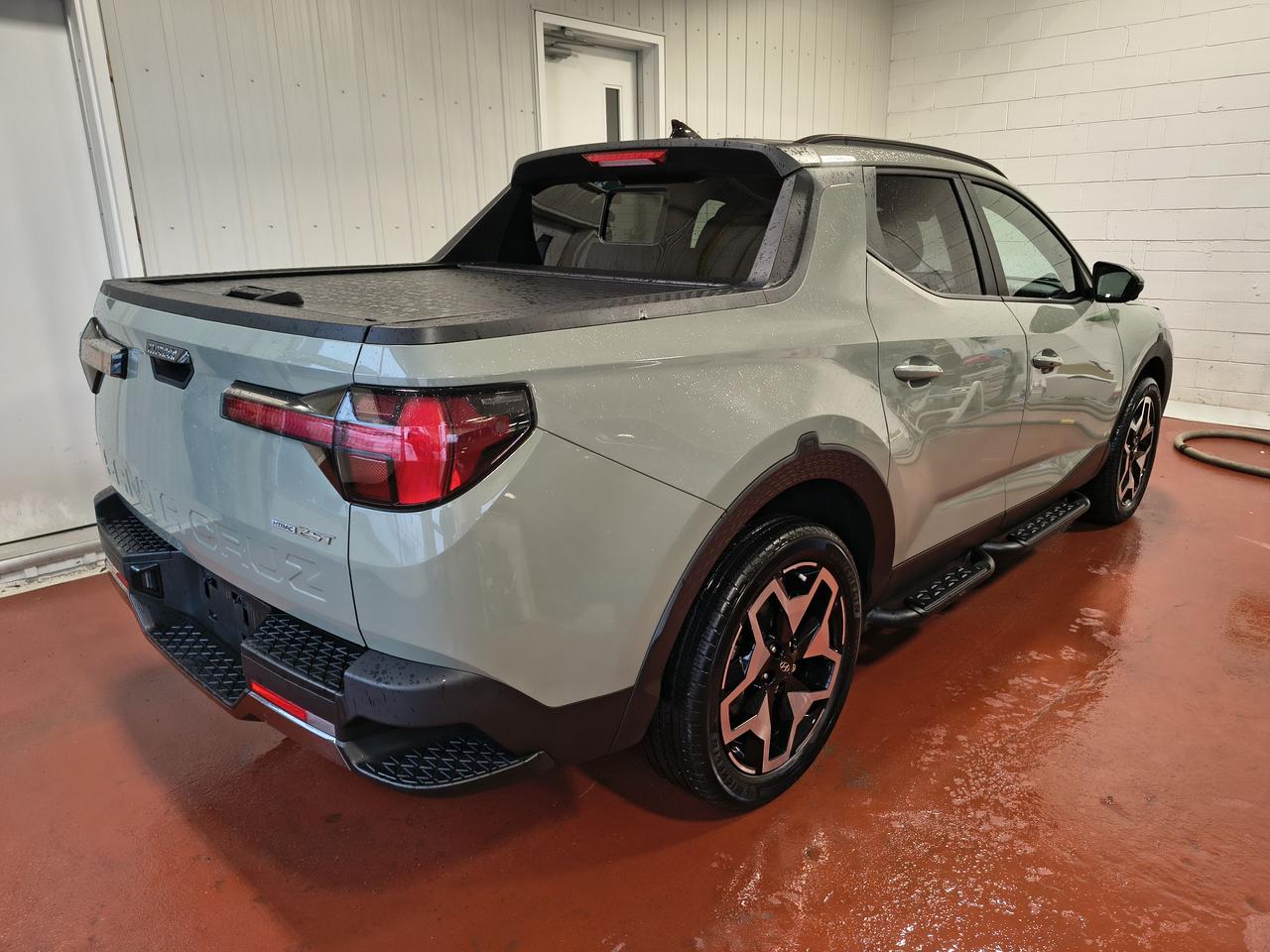 2022 Hyundai Santa Cruz Ultimate Photo