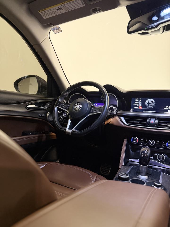 2019 Alfa Romeo Stelvio TI LUSSO Photo
