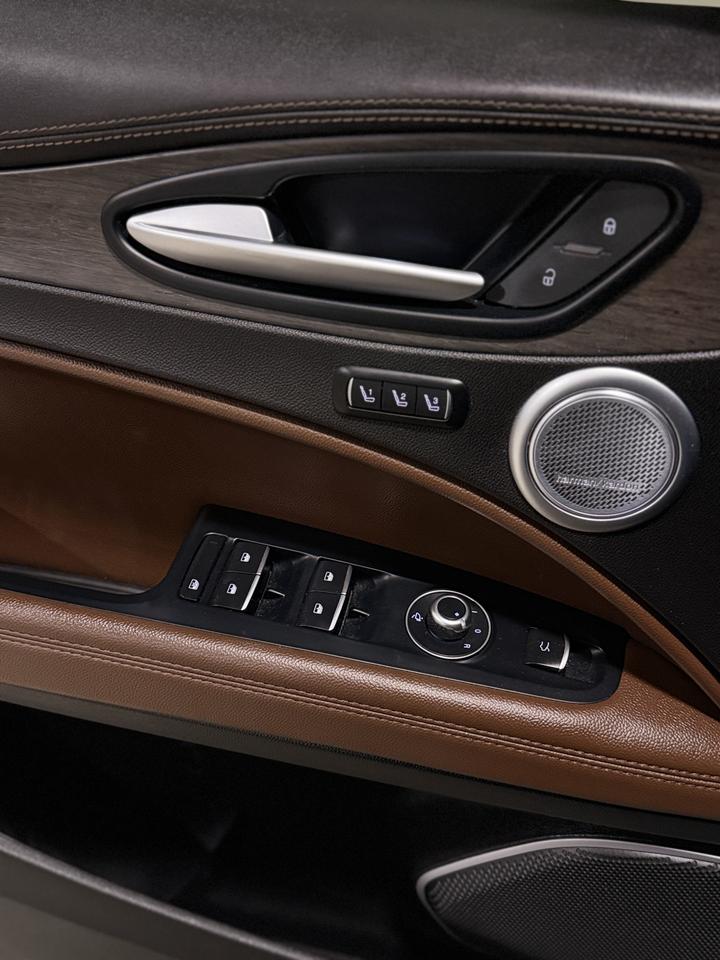 2019 Alfa Romeo Stelvio TI LUSSO Photo