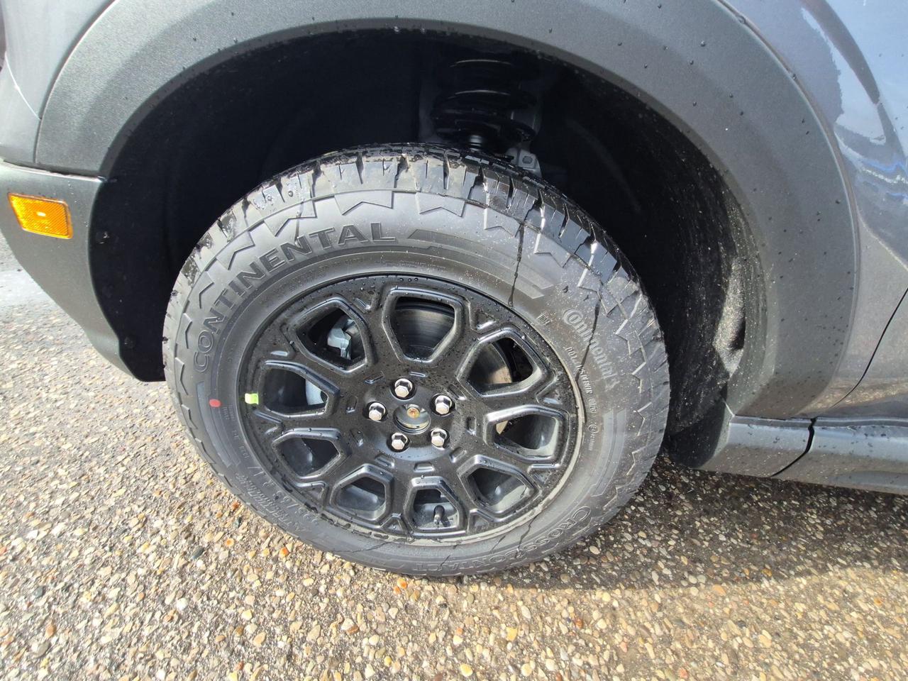 2026 Ford Bronco Sport BADLANDS, MOONROOF, TECH PKG, TERRAIN MGMT Photo