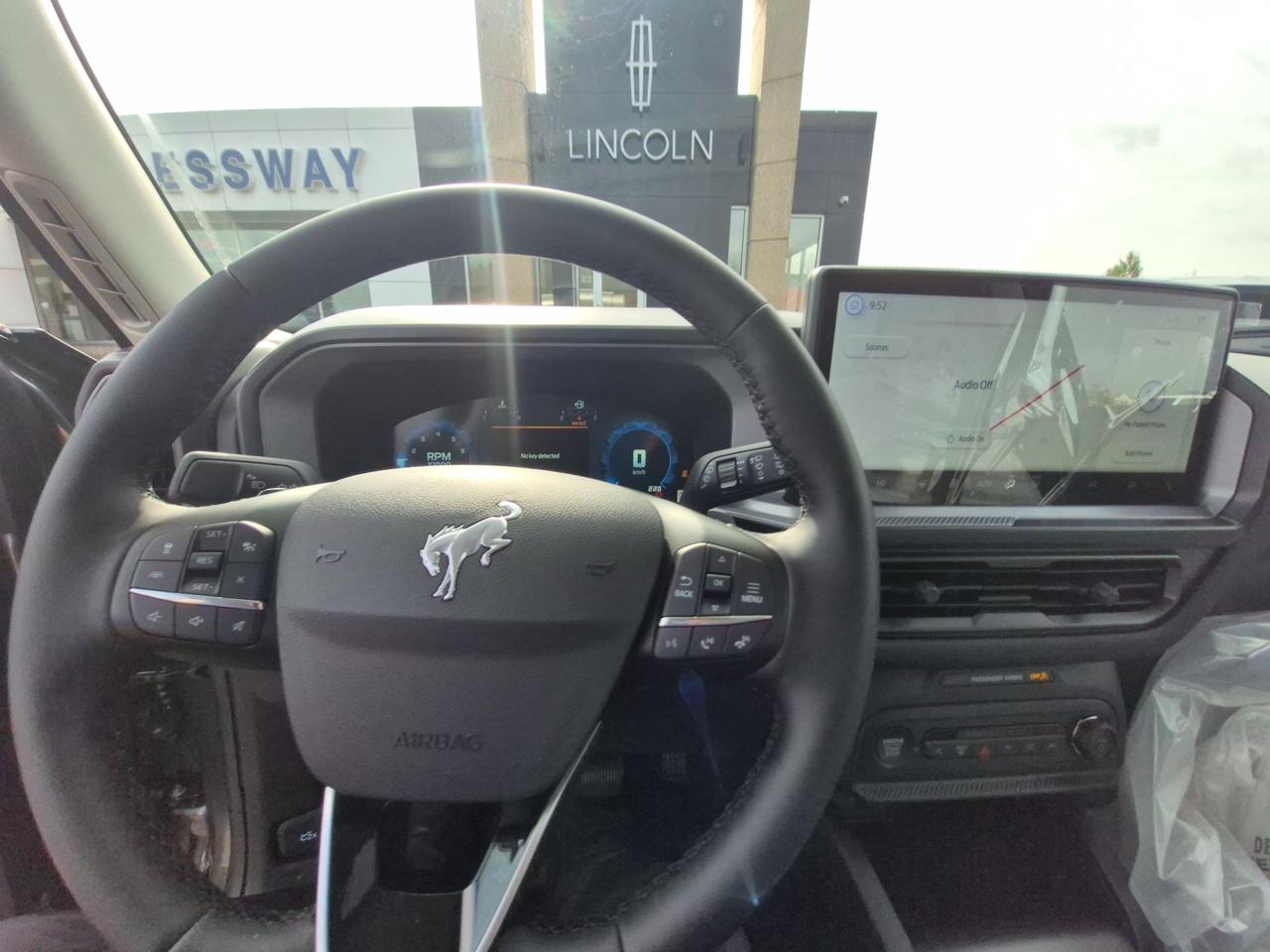 2026 Ford Bronco Sport BADLANDS, MOONROOF, TECH PKG, TERRAIN MGMT Photo