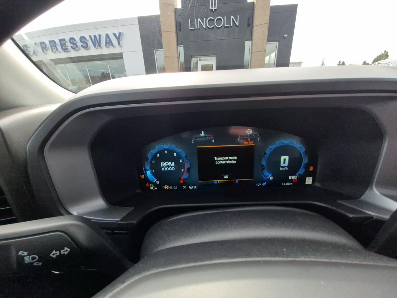 2026 Ford Bronco Sport BADLANDS, MOONROOF, TECH PKG, TERRAIN MGMT Photo