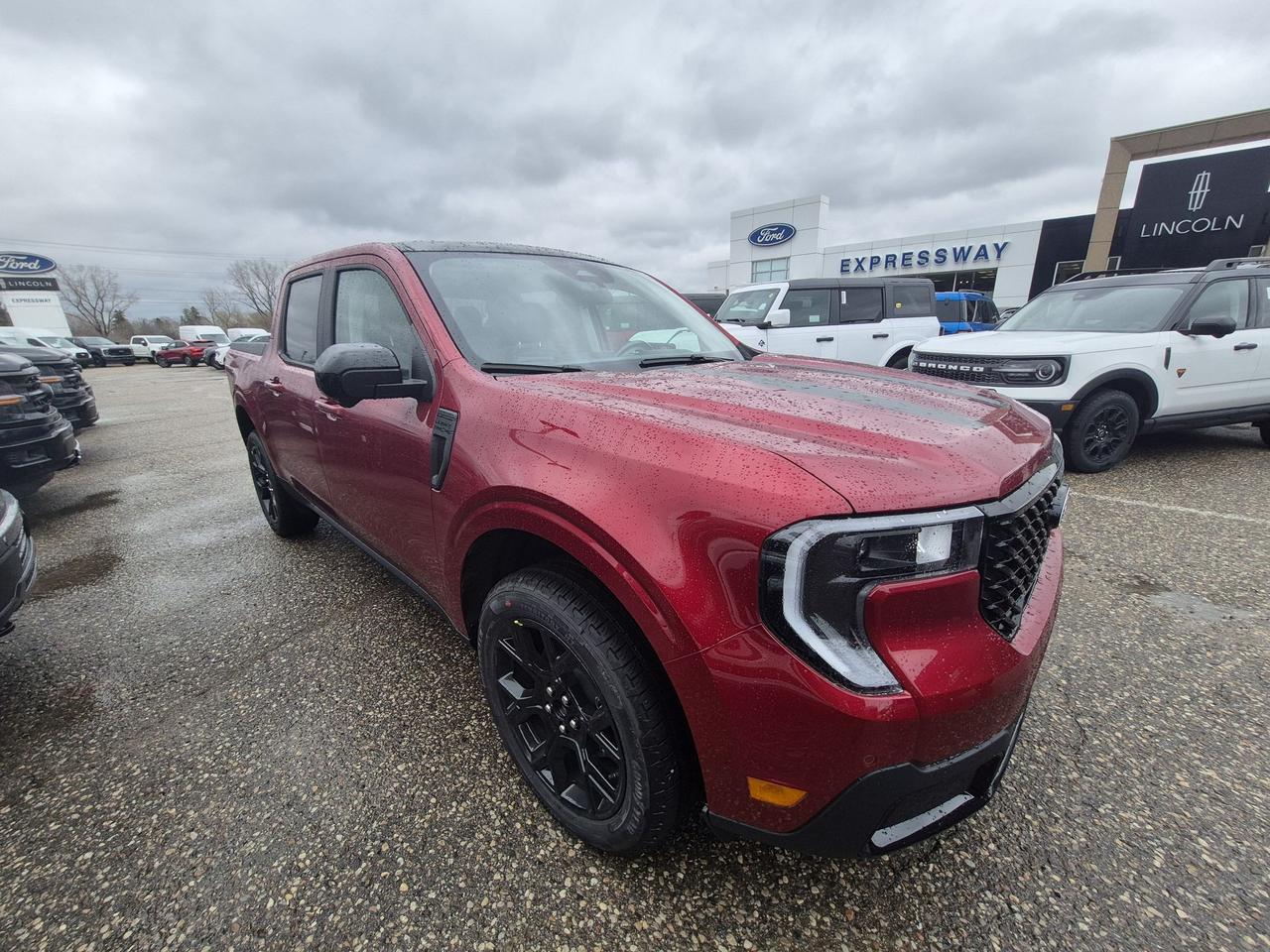 2026 Ford Maverick LARIAT, MOON ROOF, 360 CAMERA, ADAPTIVE CRUISE Photo
